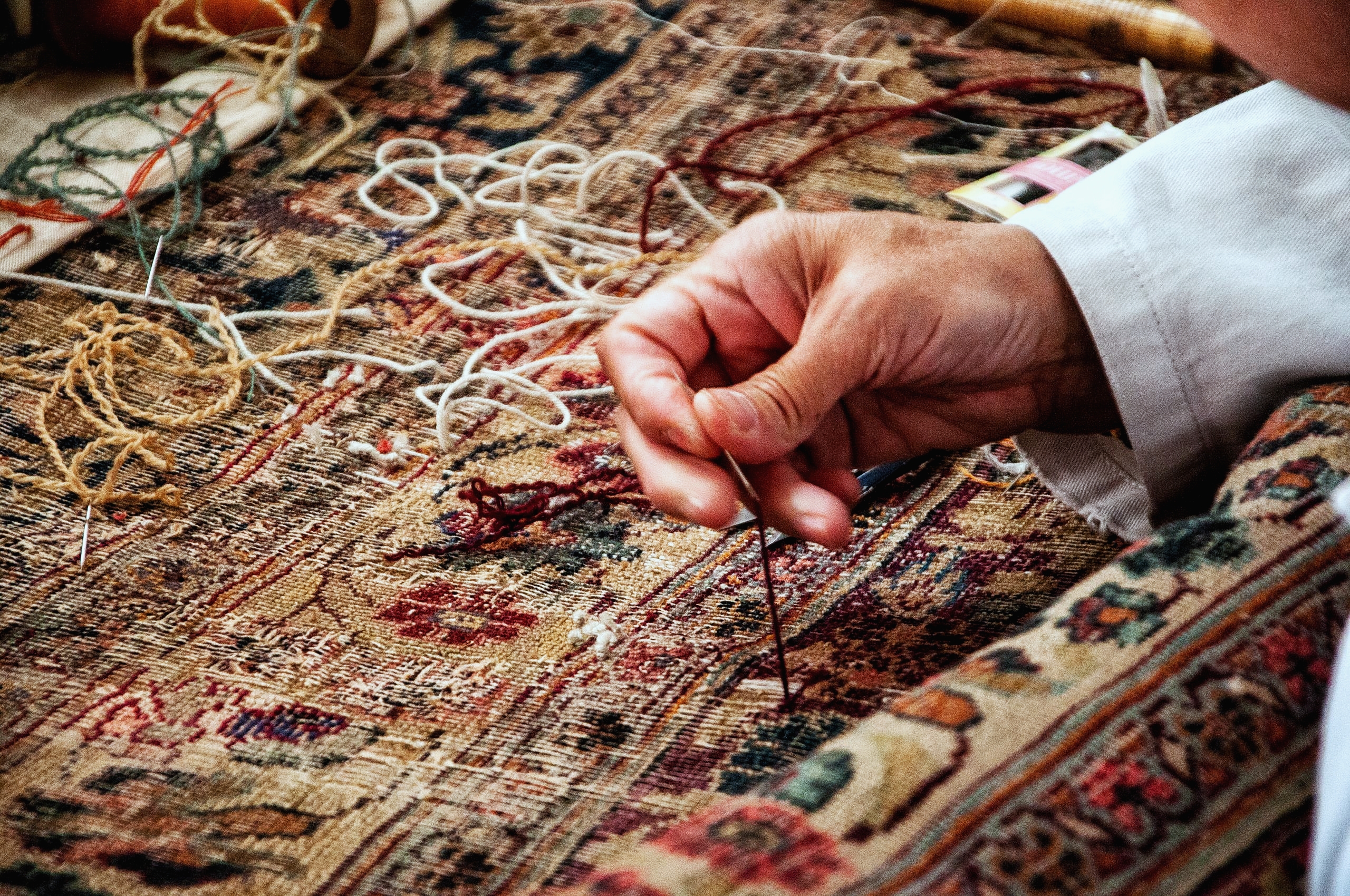 Restauration d'art de tapis anciens